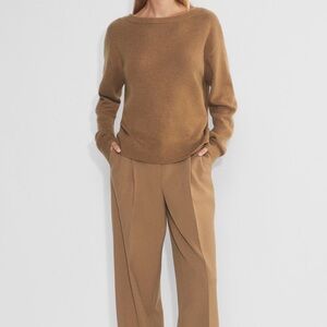 Aritzia Essential Cashmere Relaxed Boatneck Sweater